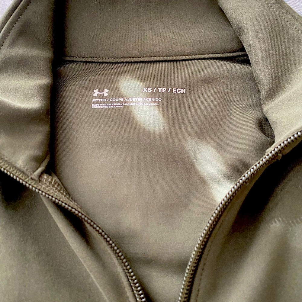 Under Armour Motion Jacket - Picture 4 of 4